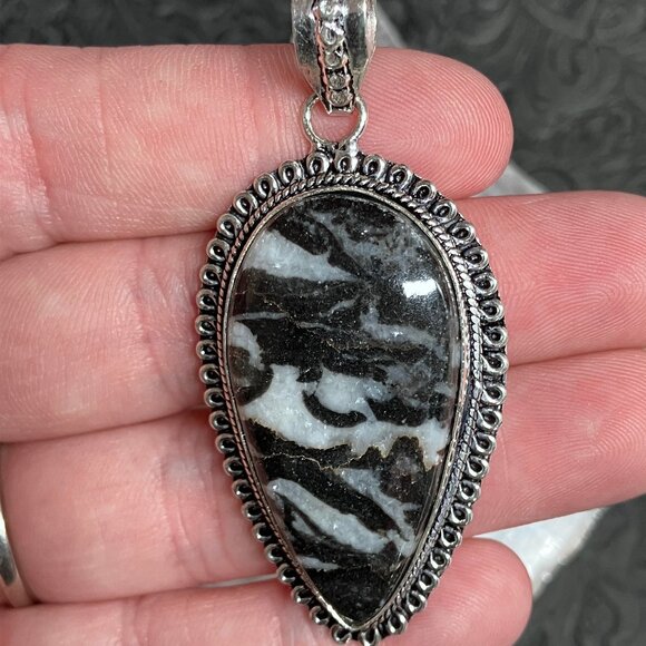 Zebra Jasper Pendant Stone Crystal Jewelry - Picture 3 of 8